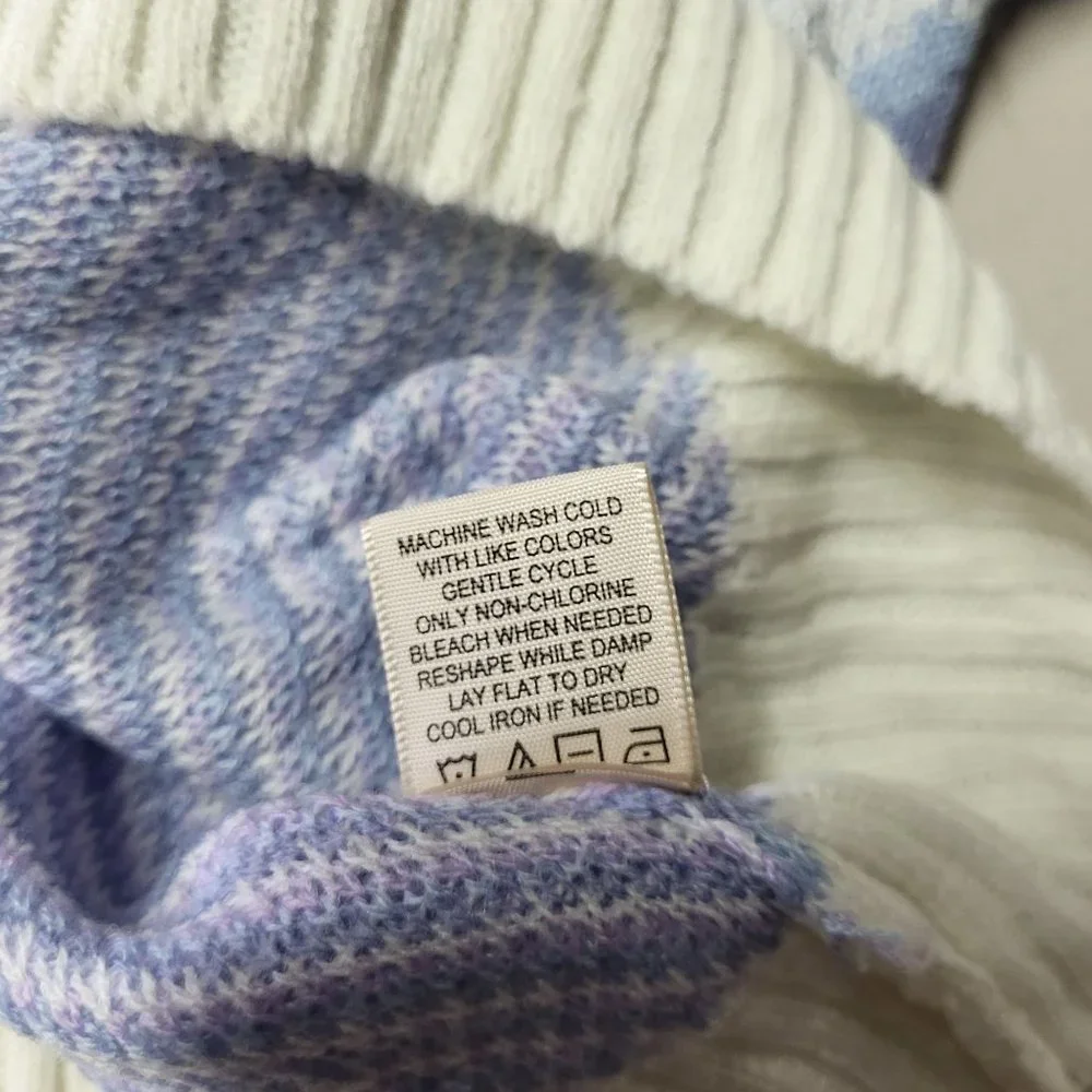 New‎ Womens No Comment Button Sweater Size Large Blue White Long Sleeve Cardigan